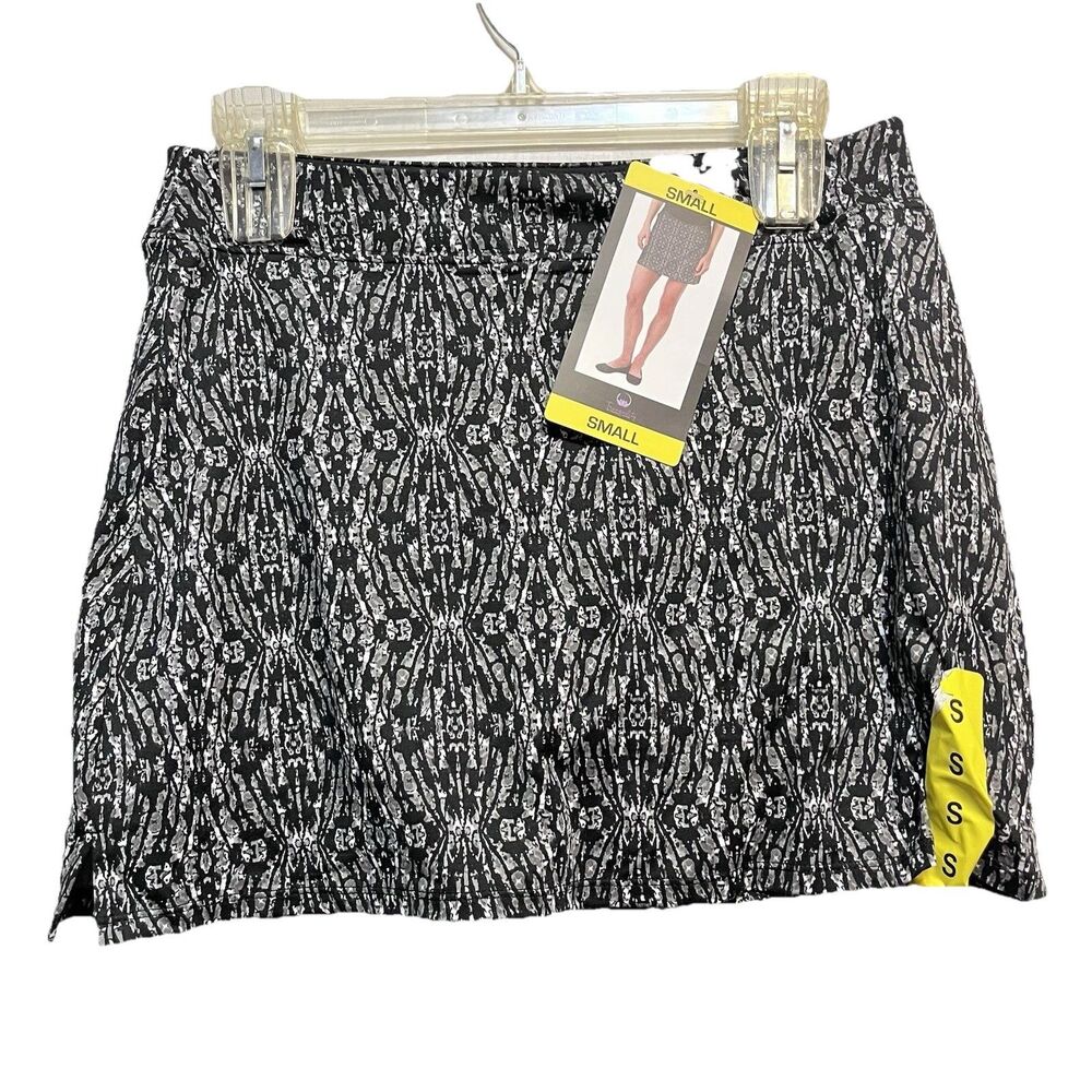 Tranquility Women's Everyday Casual Skort Color Rhombi Black Size Small NWT